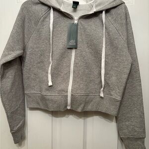 Wild fable women’s cropped zip up hoodie sweatshirt- Heather gray